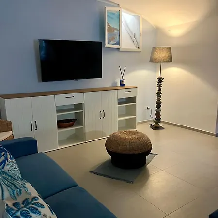 Semesterbostad Casa Marina *